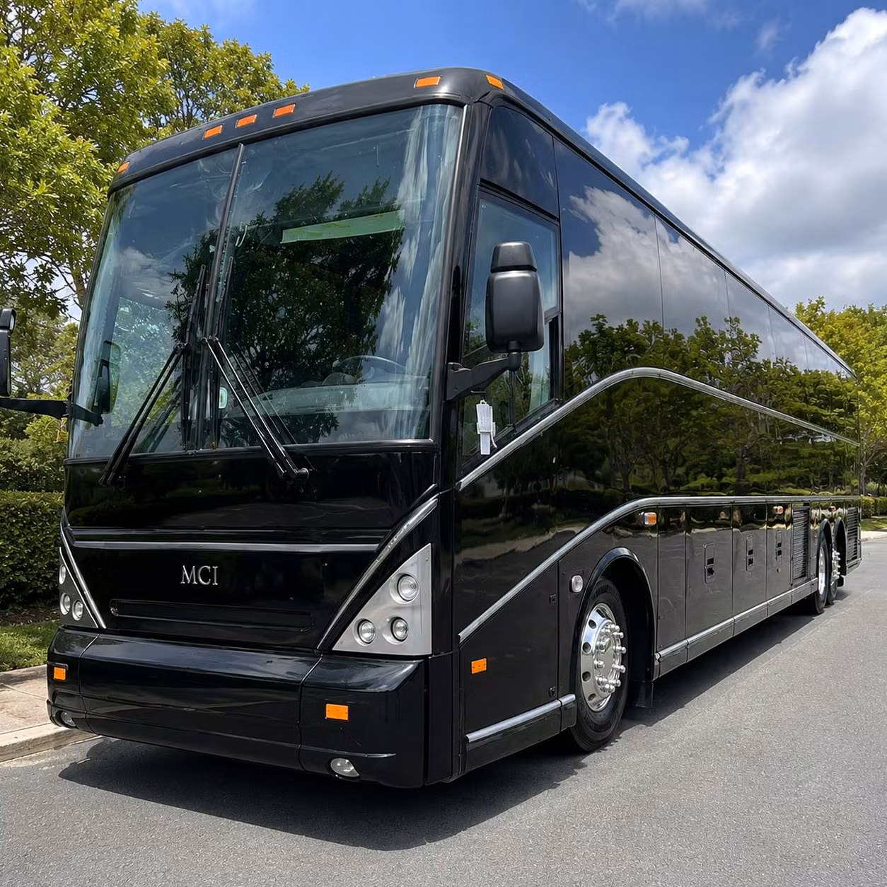 vacaville construction and workforce shuttle bus rentals